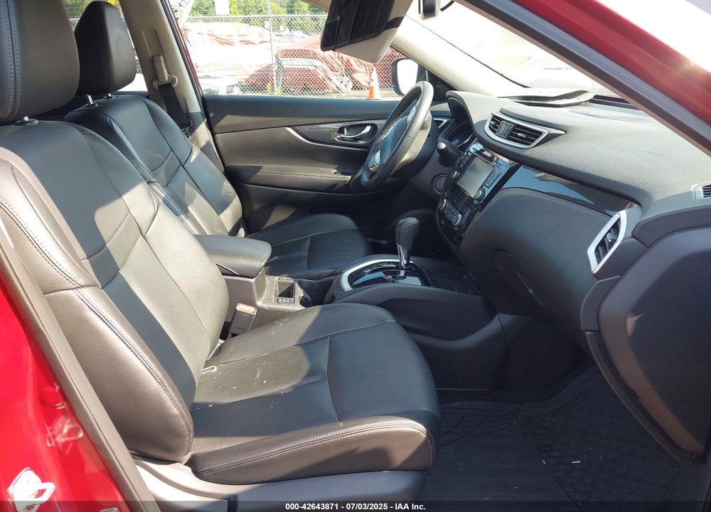 2016 NISSAN ROGUE SL VIN: 5N1AT2MV1GC744935