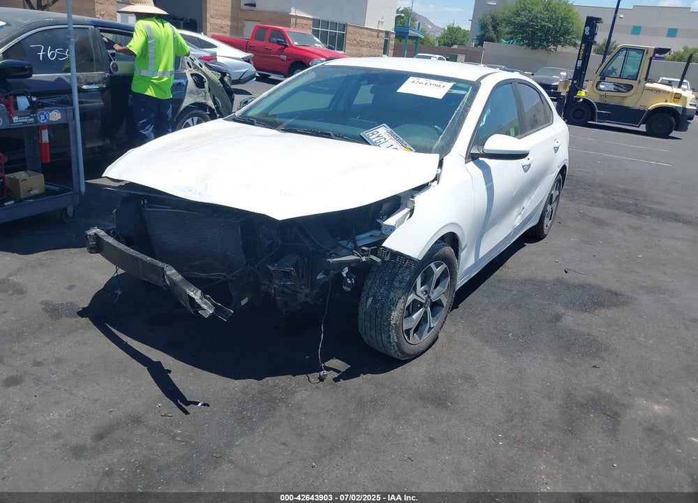 2021 KIA FORTE LXS VIN: 3KPF24AD8ME403914