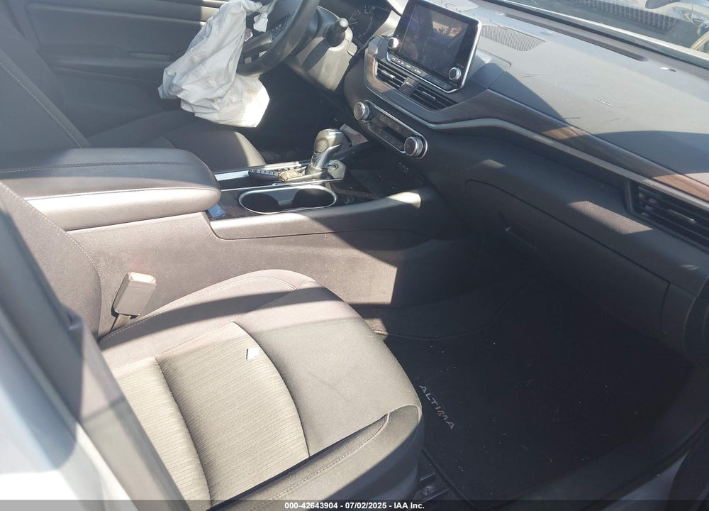 2024 NISSAN ALTIMA VIN: 1N4BL4DV4RN353196