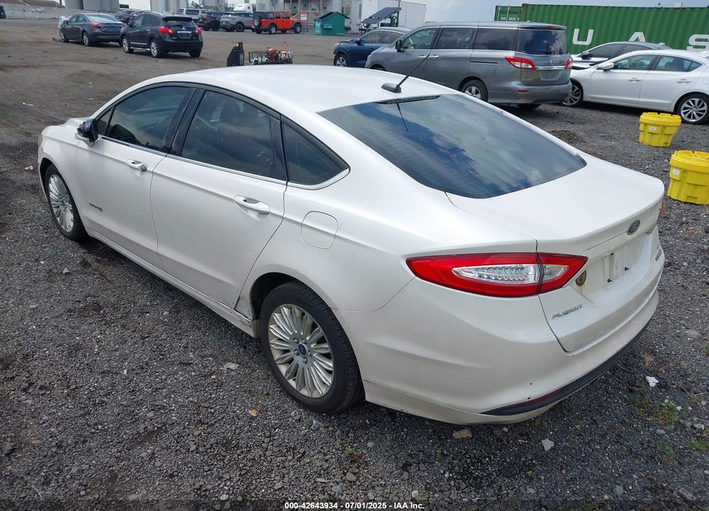 2014 FORD FUSION VIN: 3FA6P0LU3ER391680