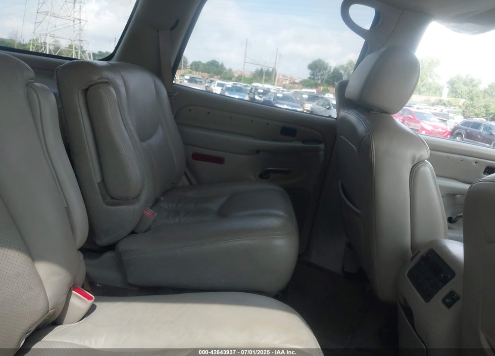 2006 CADILLAC ESCALADE VIN: 1GYEK63N16R105977