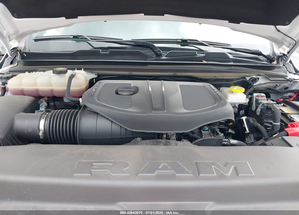 2025 RAM 1500 VIN: 1C6SRFFP3SN583859