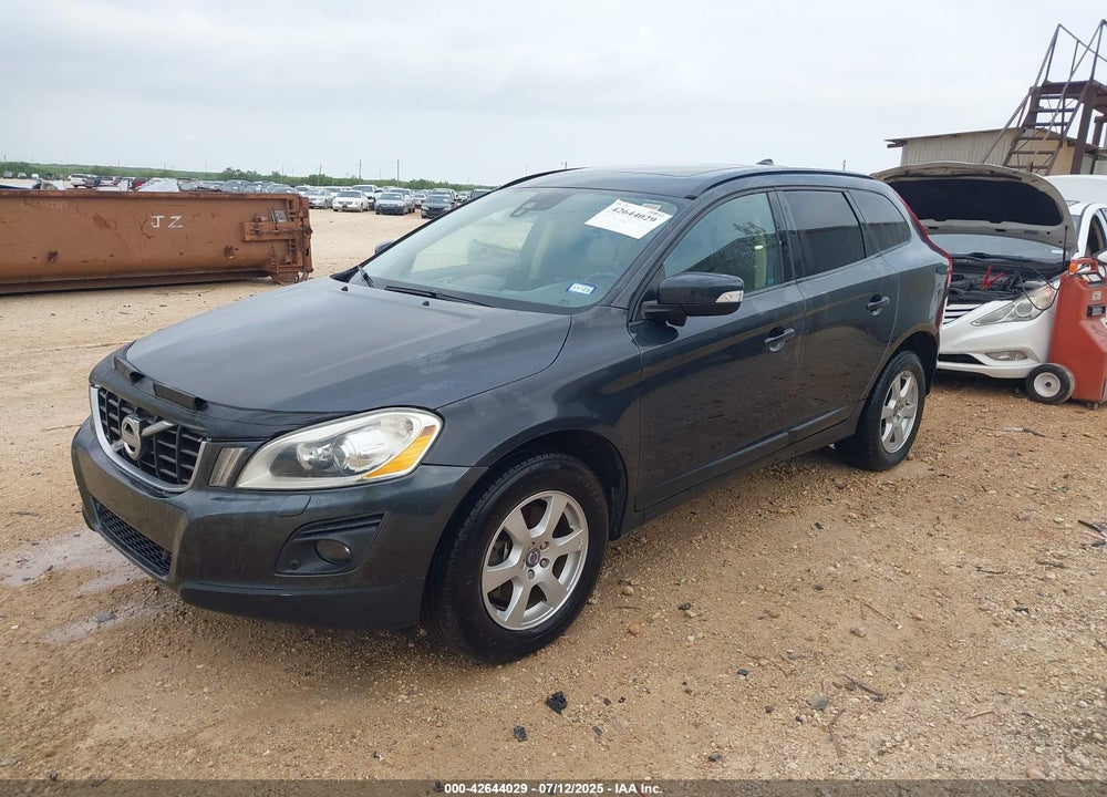 2010 VOLVO XC60 VIN: YV4982DL4A2124209