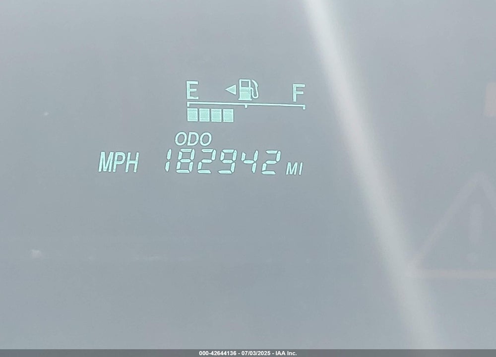 2008 TOYOTA PRIUS TOURING VIN: JTDKB20U587708880
