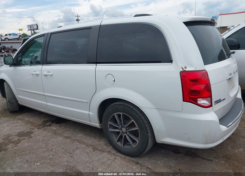 2017 DODGE GRAND CARAVAN VIN: 2C4RDGCG1HR706800