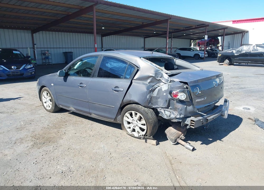 2008 MAZDA 3 VIN: JM1BK32GX81816136