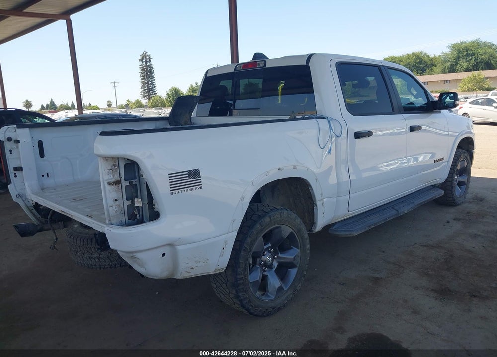 2021 RAM 1500 VIN: 1C6SRFFT4MN742761