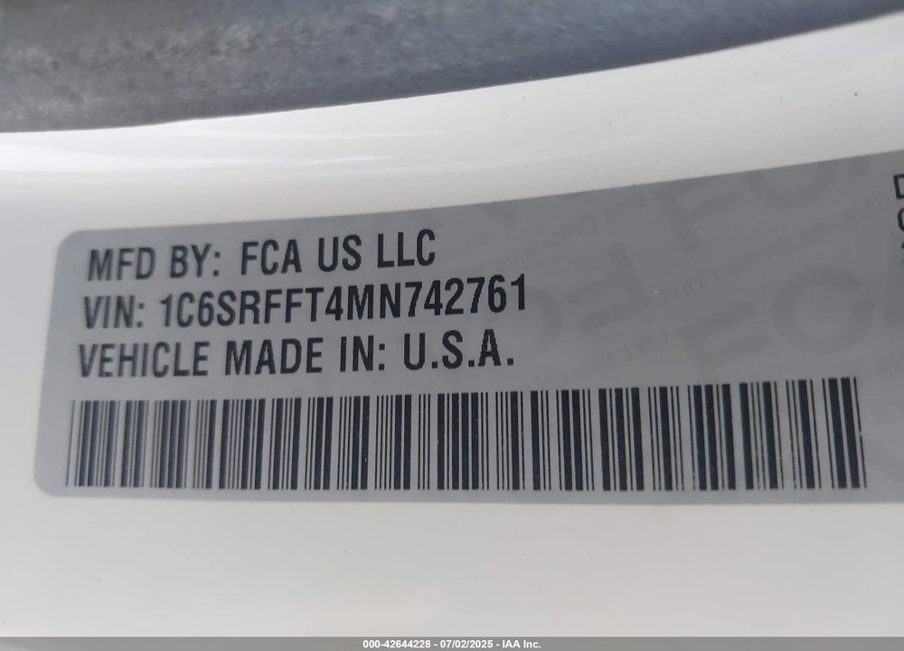 2021 RAM 1500 VIN: 1C6SRFFT4MN742761