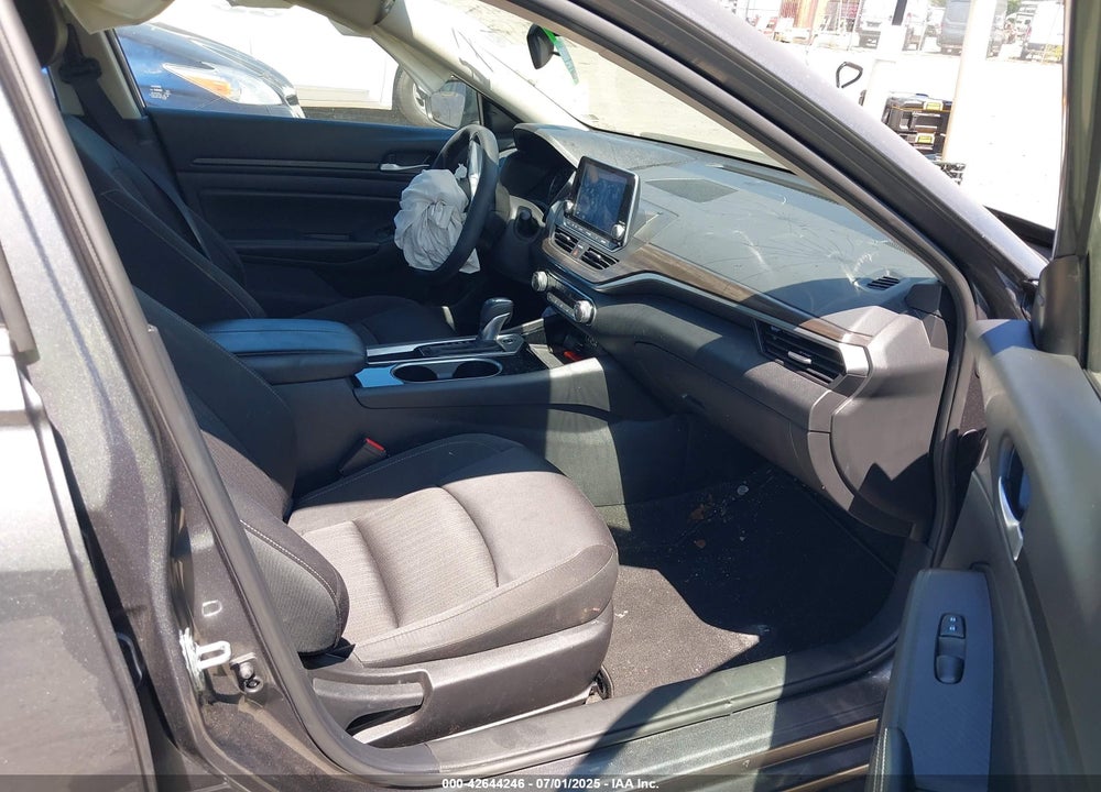 2024 NISSAN ALTIMA VIN: 1N4BL4DV4RN414238
