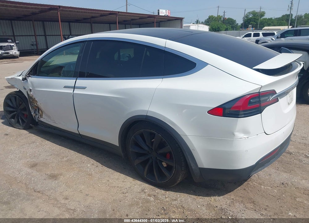 2019 TESLA MODEL X VIN: 5YJXCBE46KF187777