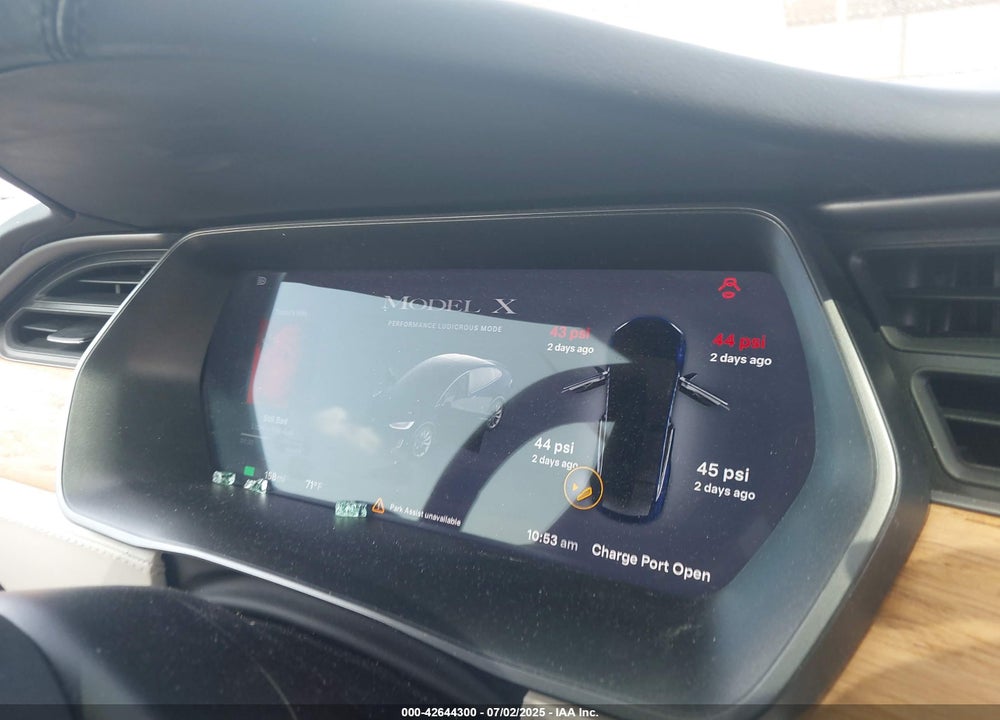 2019 TESLA MODEL X VIN: 5YJXCBE46KF187777
