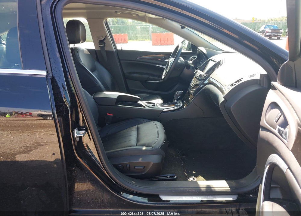 2014 BUICK REGAL VIN: 2G4GN5EX8E9238691