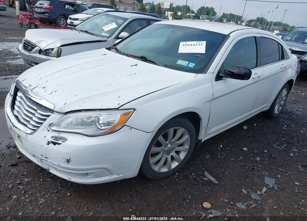 2011 CHRYSLER 200 VIN: 1C3BC1FG7BN610482