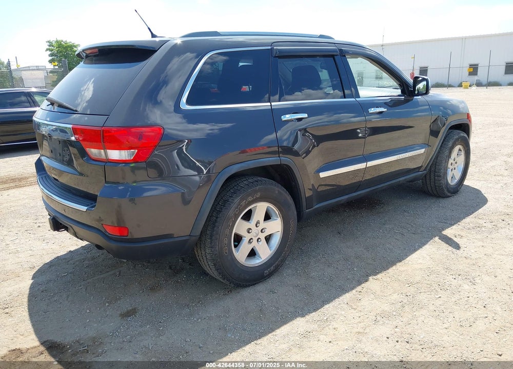 2011 JEEP GRAND CHEROKEE VIN: 1J4RR6GT2BC629254