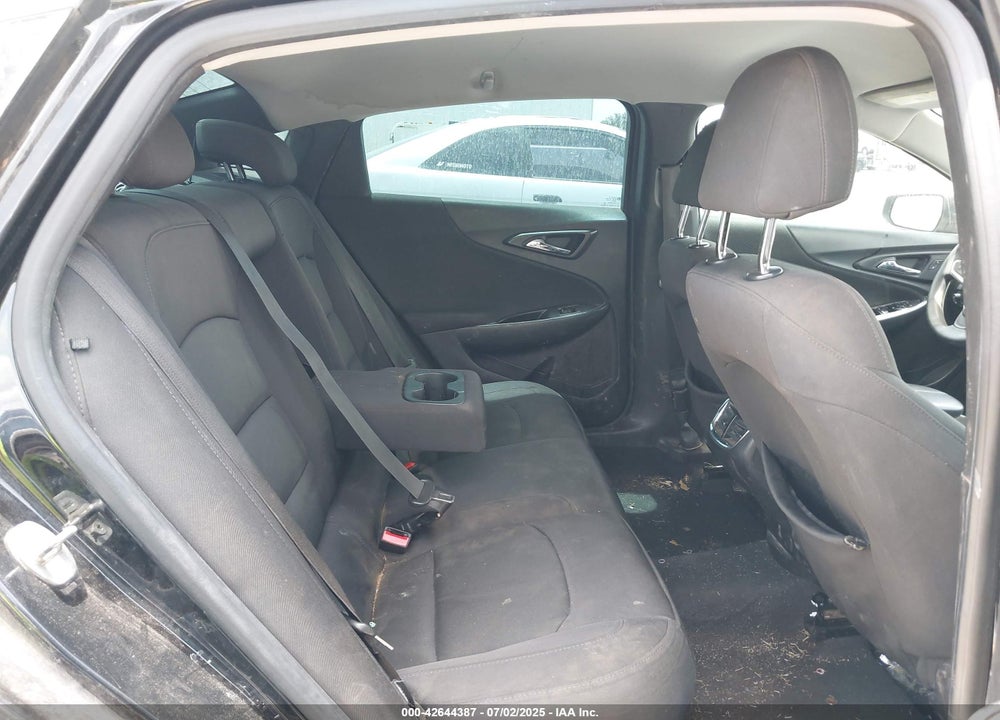 2017 CHEVROLET MALIBU VIN: 1G1ZE5ST7HF189695