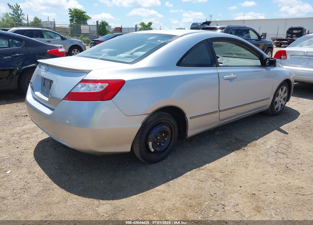 2008 HONDA CIVIC LX VIN: 2HGFG12658H545441