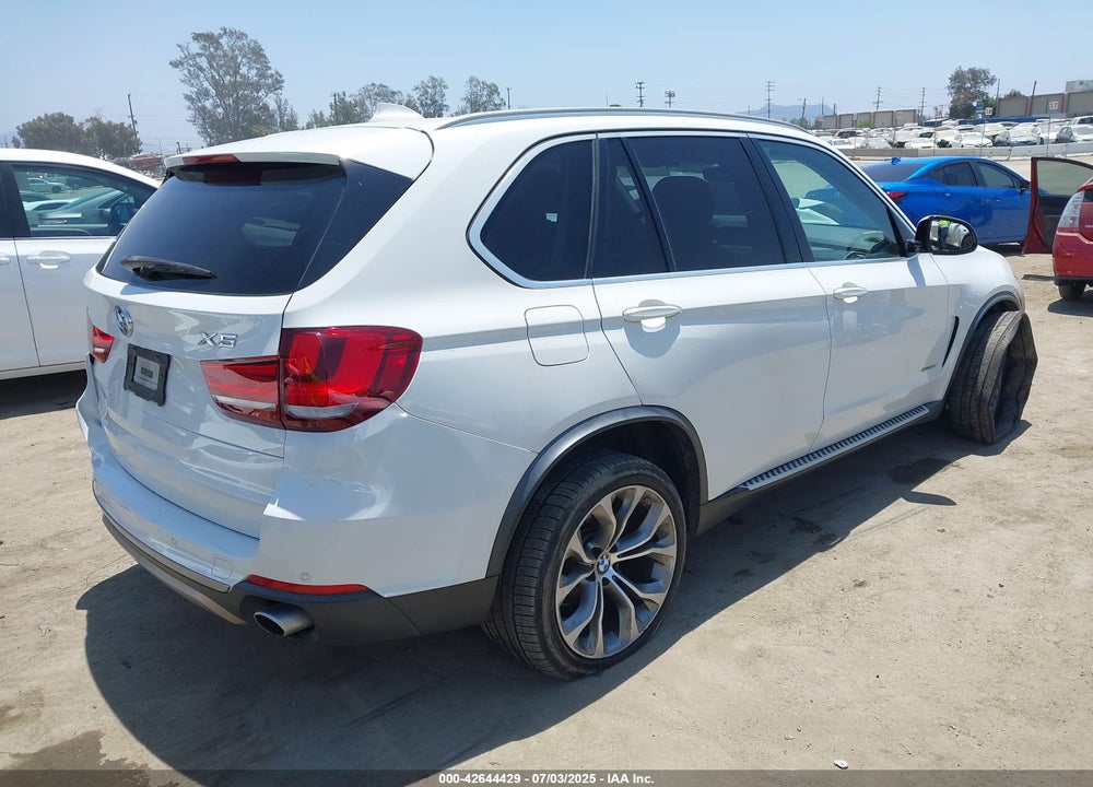 2015 BMW X5 VIN: 5UXKR0C58F0K59896
