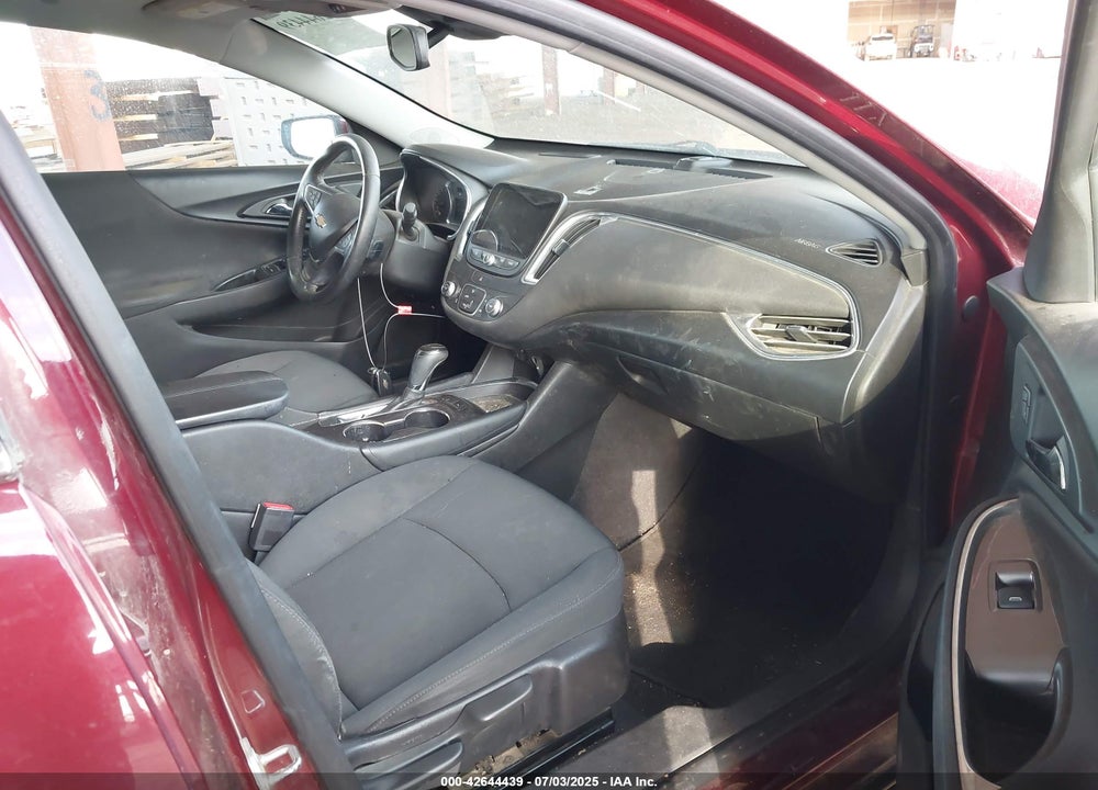 2016 CHEVROLET MALIBU VIN: 1G1ZE5ST4GF313176