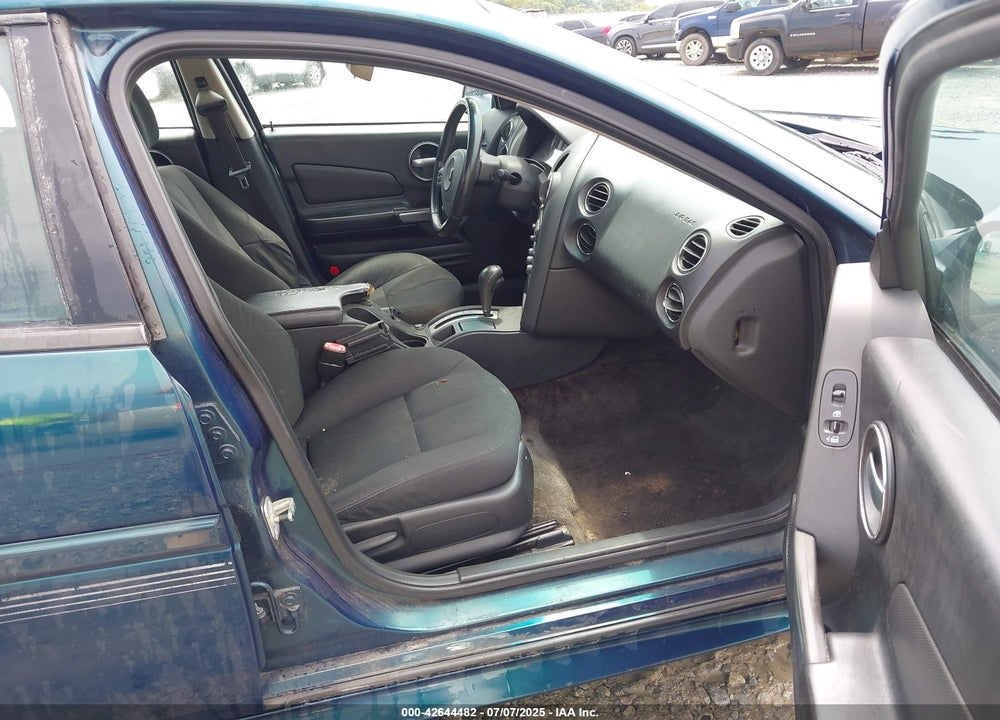 2006 PONTIAC GRAND PRIX VIN: 2G2WP552161175372