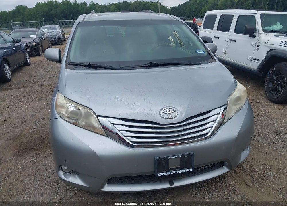 2011 TOYOTA SIENNA LIMITED V6 VIN: 5TDYK3DC2BS166913