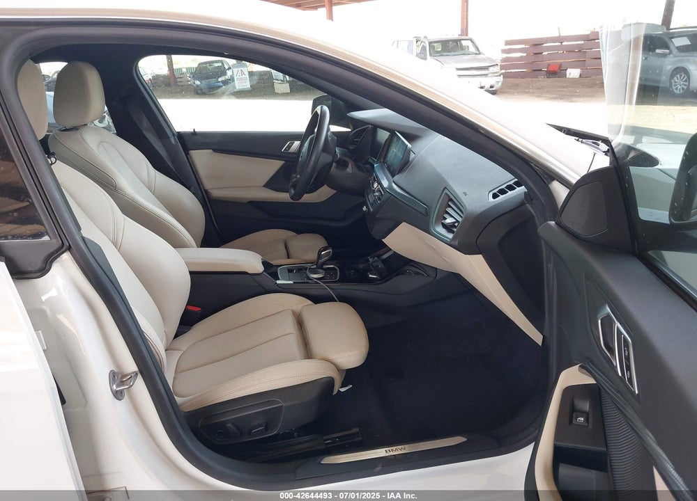 2022 BMW 2 SERIES VIN: WBA53AK08N7K41185