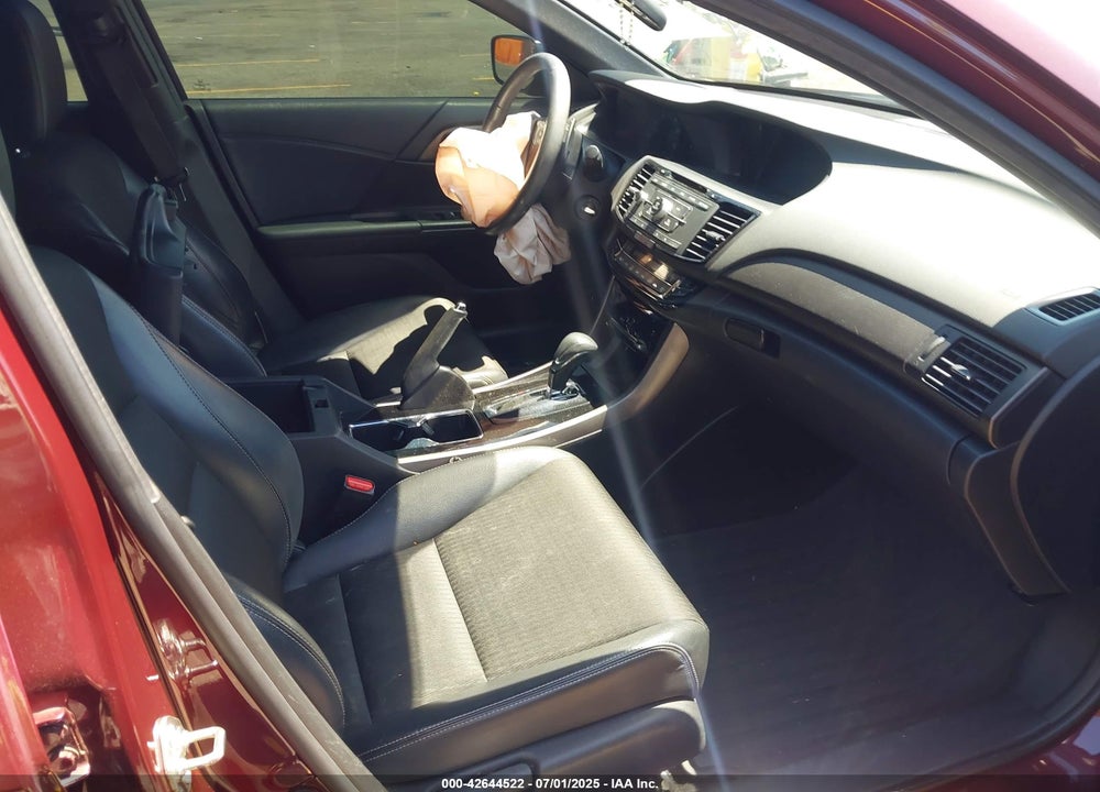 2016 HONDA ACCORD VIN: 1HGCR2F56GA146457