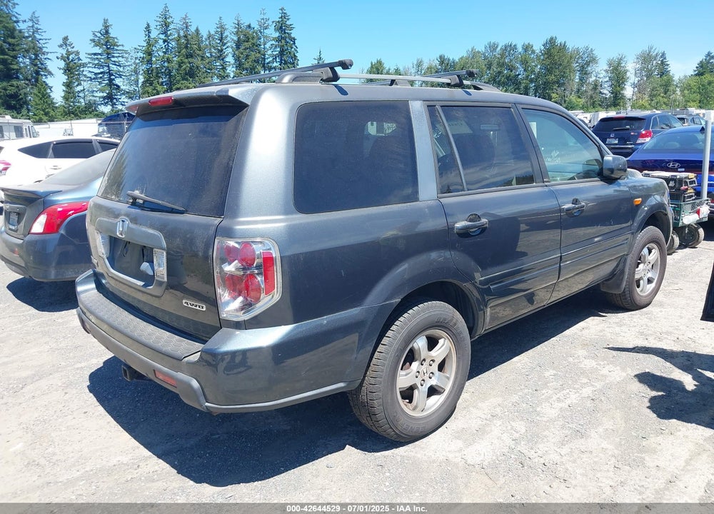 2006 HONDA PILOT VIN: 2HKYF18756H541839