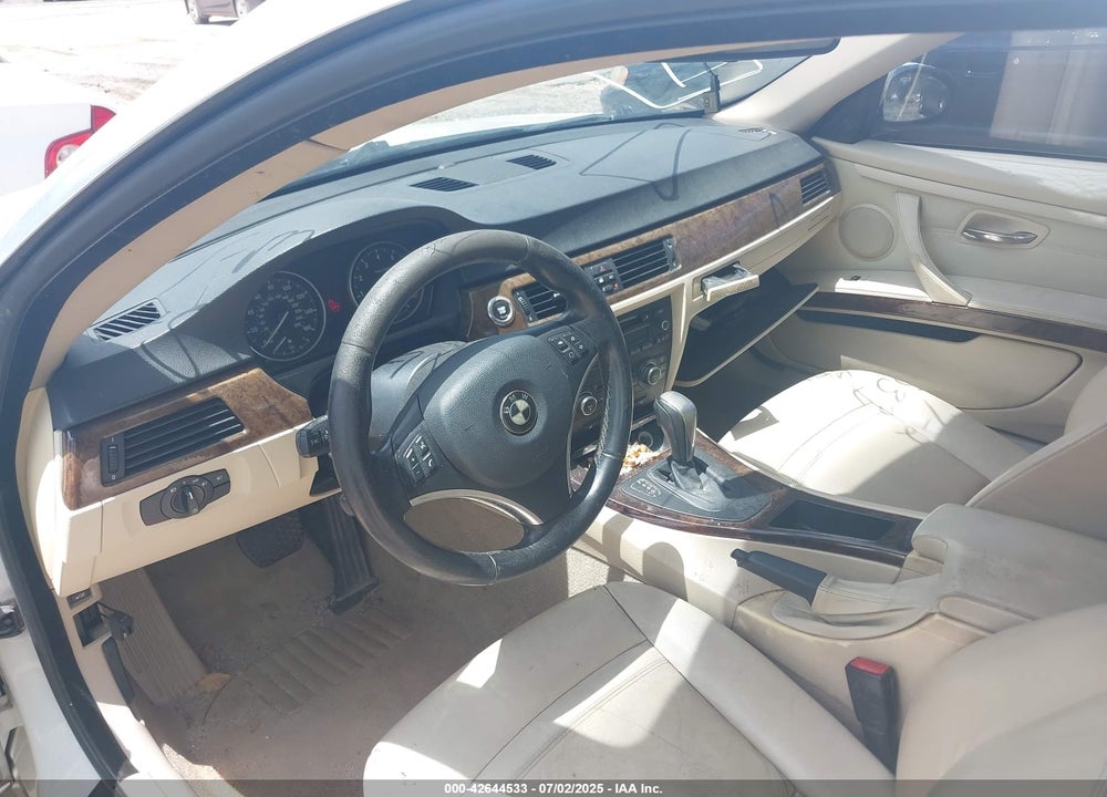 2007 BMW 3 SERIES VIN: WBAWB33597PV70803