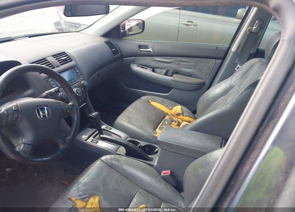 2003 HONDA ACCORD VIN: 1HGCM56673A035760
