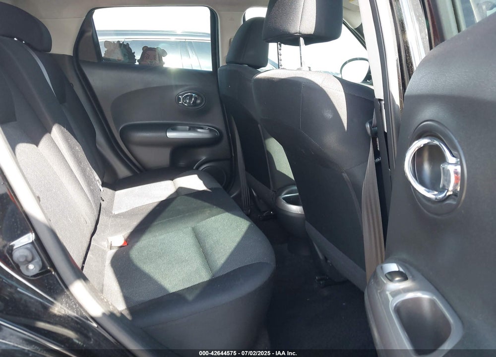 2014 NISSAN JUKE VIN: JN8AF5MRXET453805