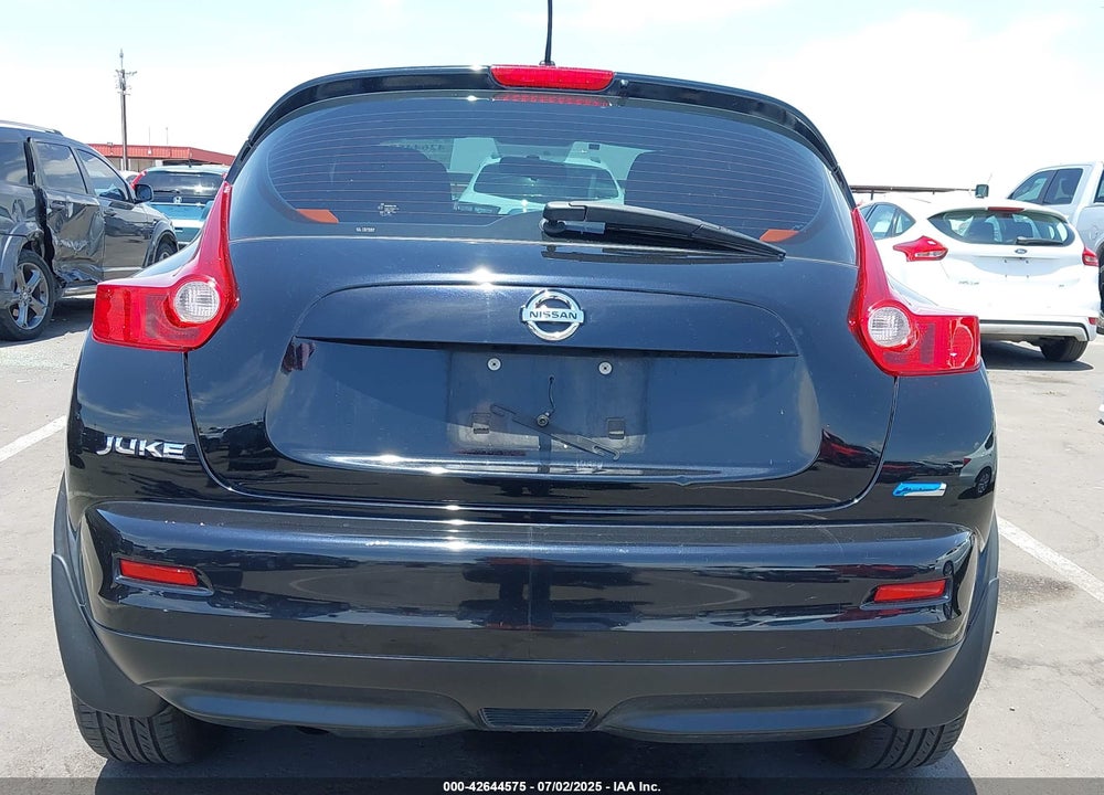2014 NISSAN JUKE VIN: JN8AF5MRXET453805