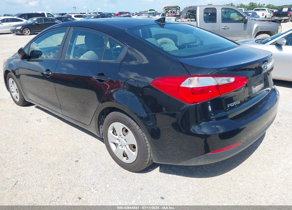 2016 KIA FORTE VIN: KNAFK4A67G5494933