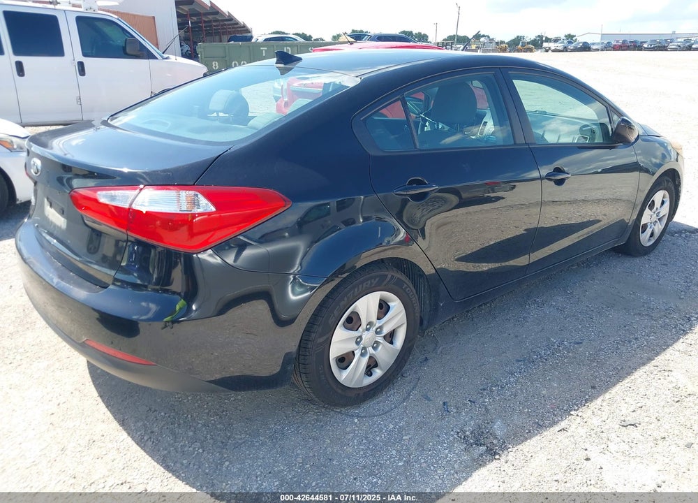 2016 KIA FORTE VIN: KNAFK4A67G5494933