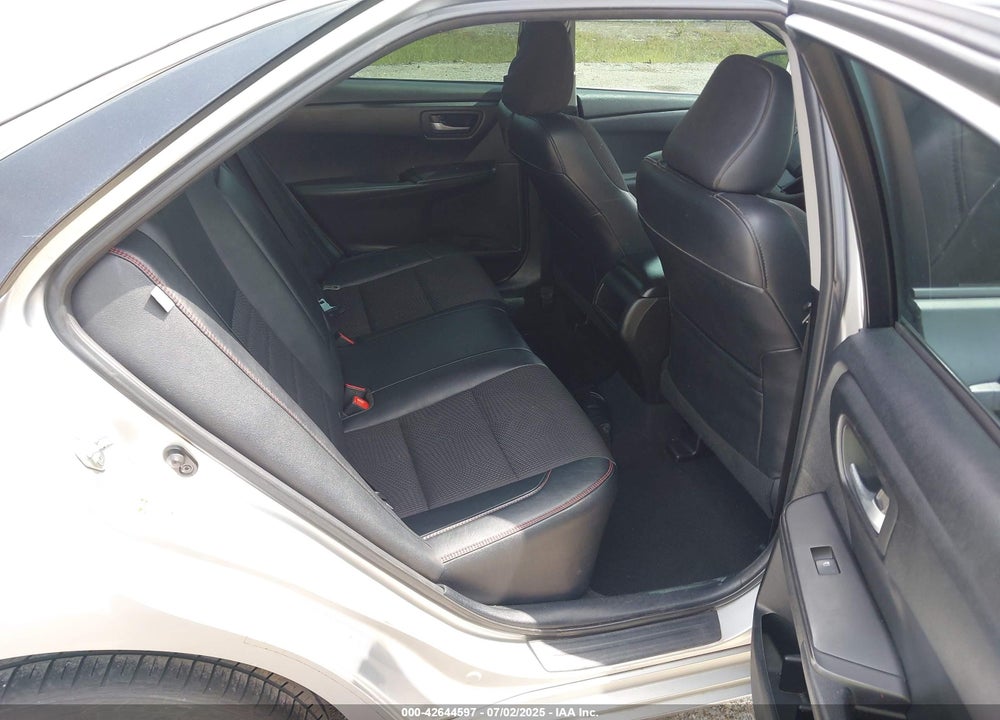 2016 TOYOTA CAMRY SE VIN: 4T1BF1FK2GU134626