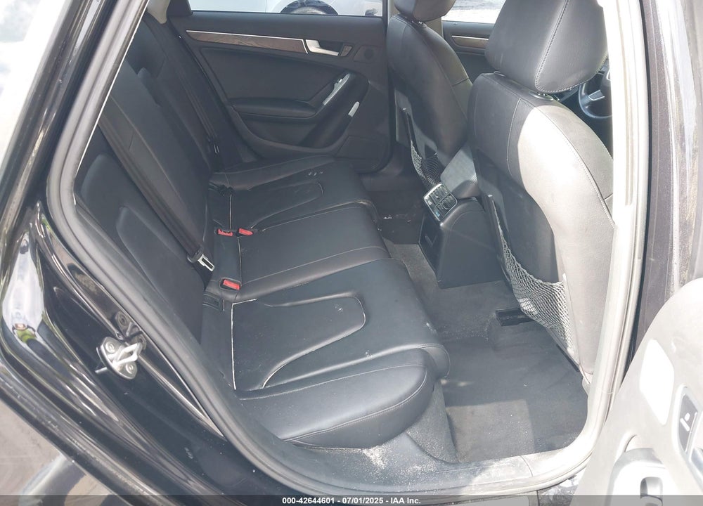 2014 AUDI A4 2.0T PREMIUM VIN: WAUFFAFL0EN029084
