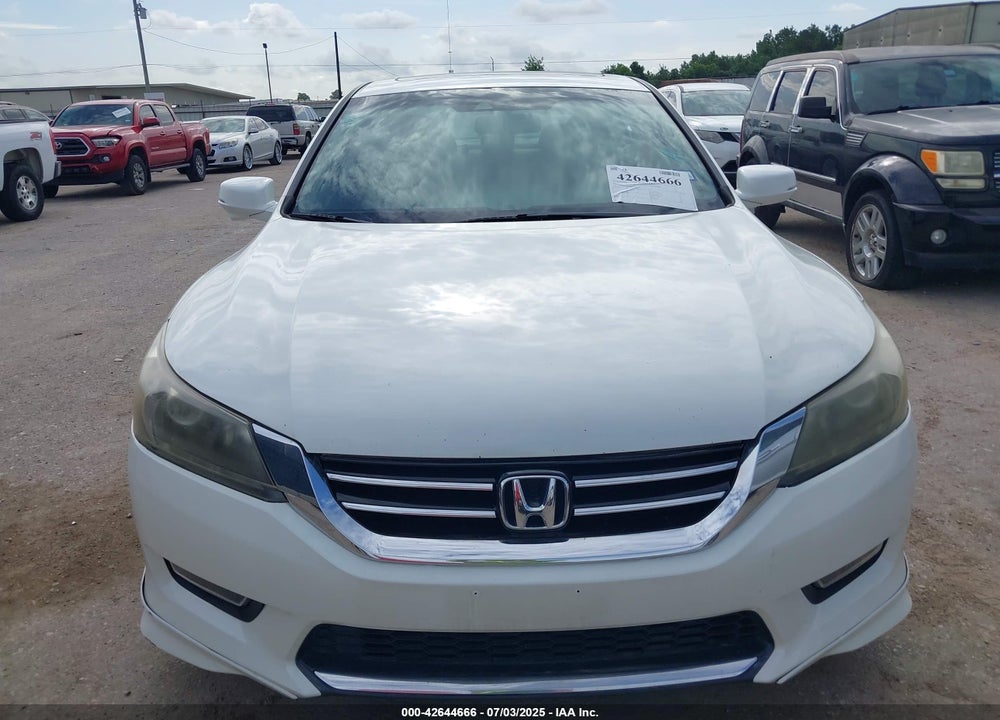 2013 HONDA ACCORD VIN: 1HGCR3F89DA014384