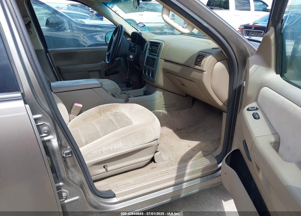 2005 FORD EXPLORER XLT/XLT SPORT VIN: 1FMZU73E85UC04858