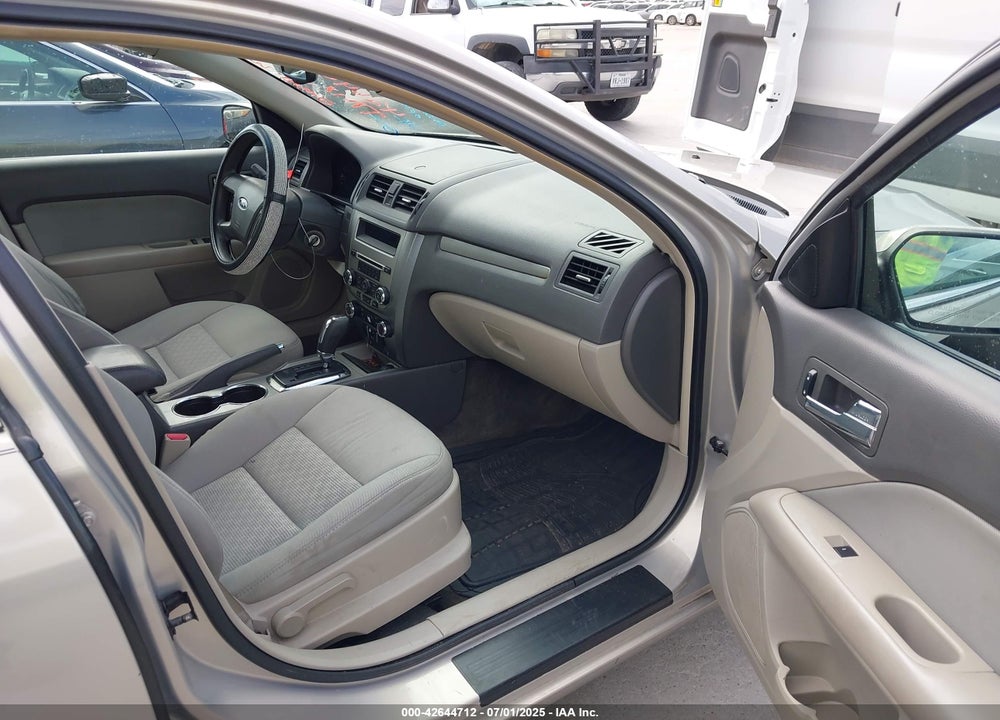 2010 FORD FUSION VIN: 3FAHP0HG9AR401229