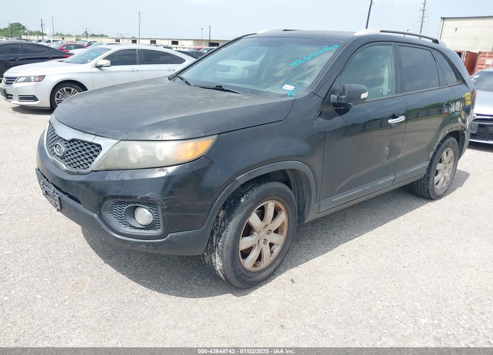 2013 KIA SORENTO VIN: 5XYKT3A67DG359284