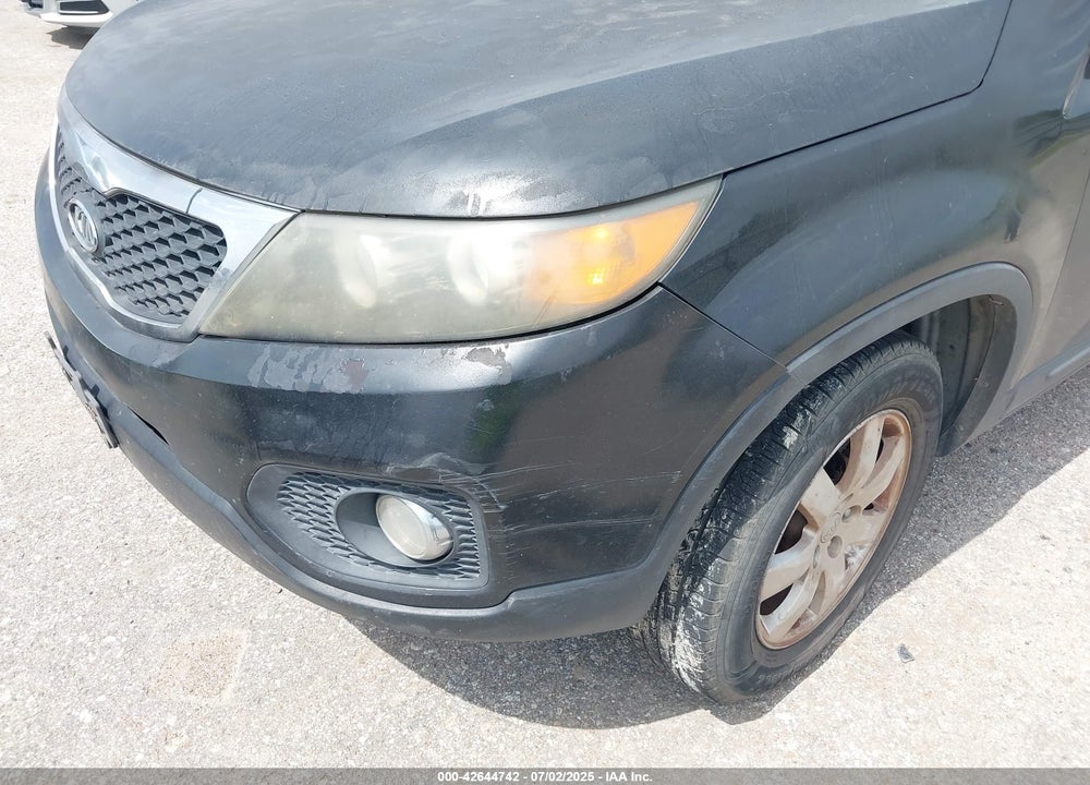 2013 KIA SORENTO VIN: 5XYKT3A67DG359284
