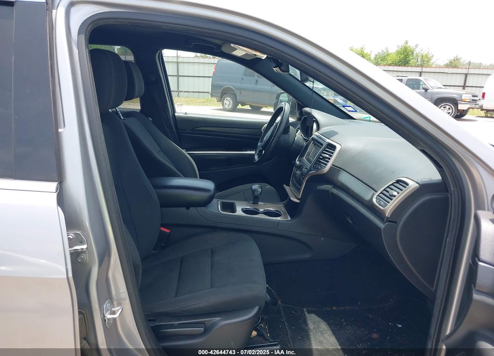 2014 JEEP GRAND CHEROKEE VIN: 1C4RJEAG2EC460957