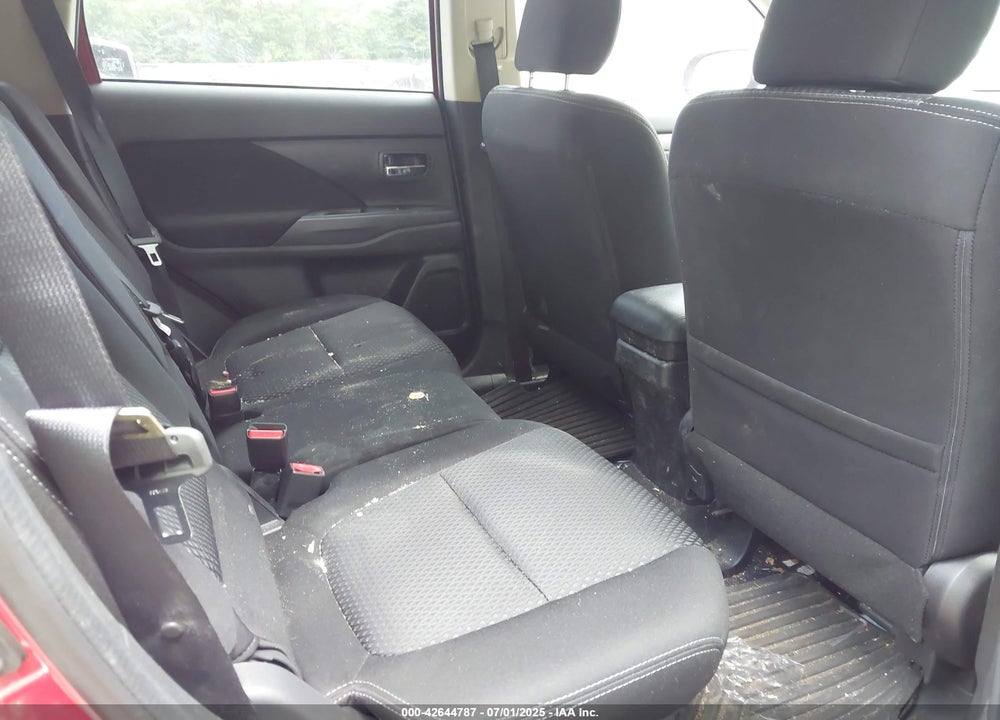2018 MITSUBISHI OUTLANDER VIN: JA4AZ3A35JZ034429