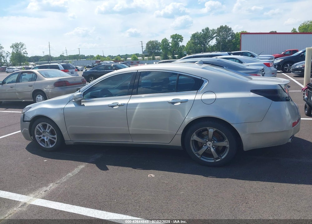 2011 ACURA TL VIN: 19UUA9F58BA000476