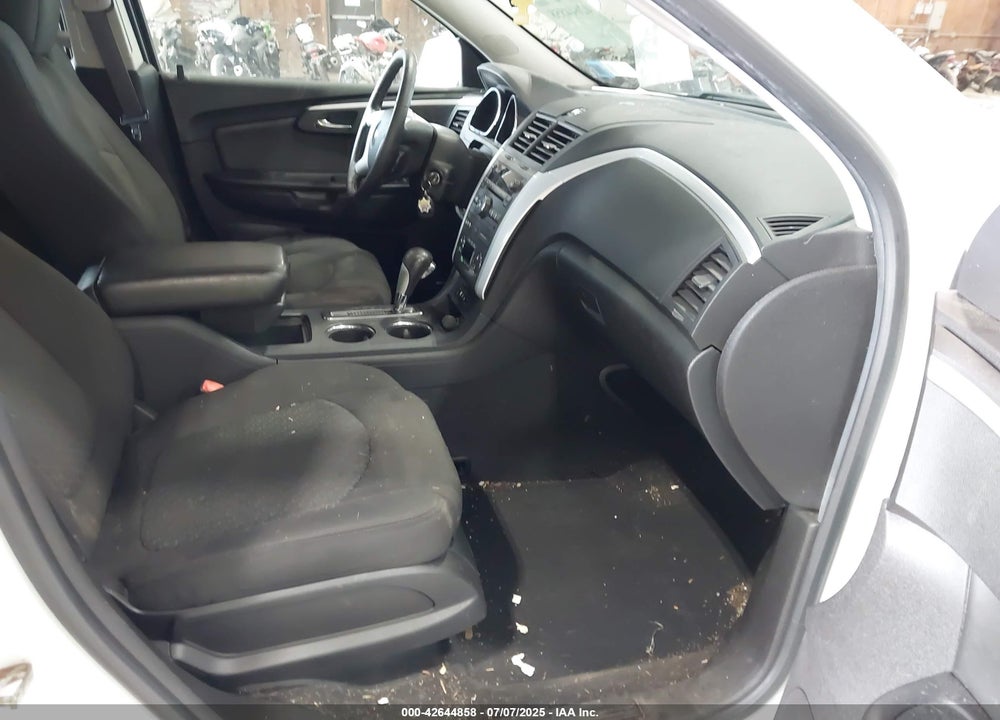 2009 CHEVROLET TRAVERSE VIN: 1GNEV23D59S181316