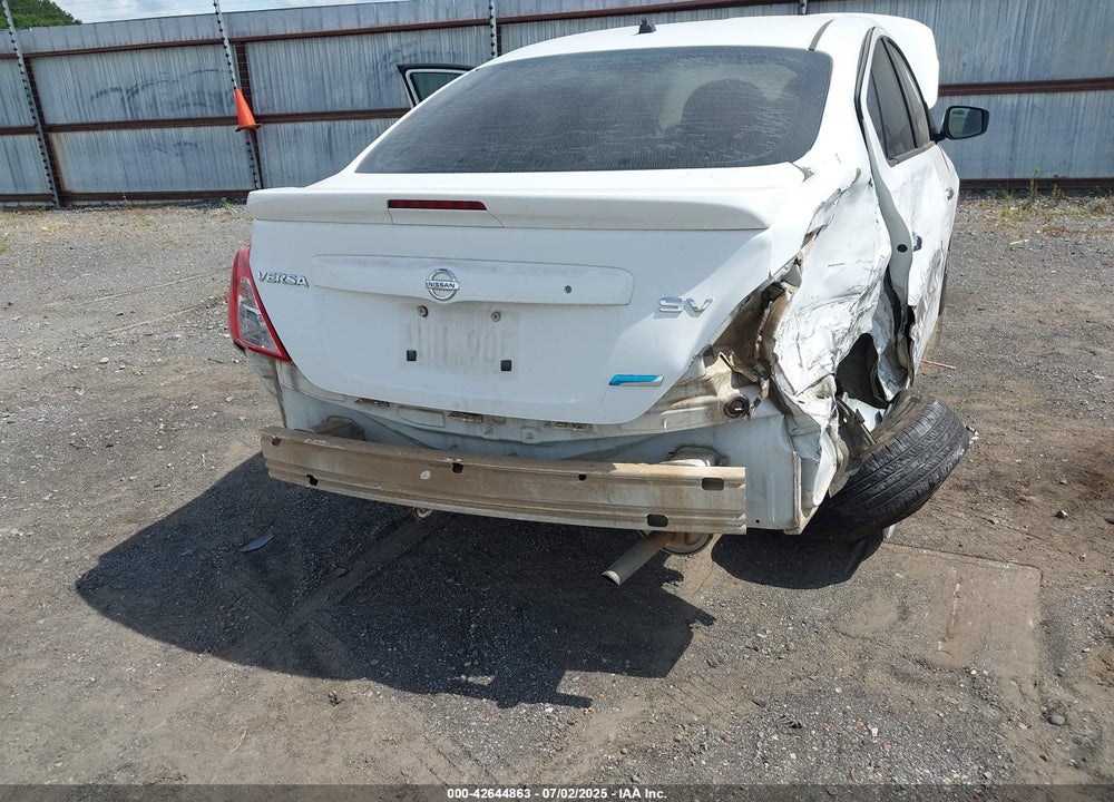 2015 NISSAN VERSA VIN: 3N1CN7AP2FL878594