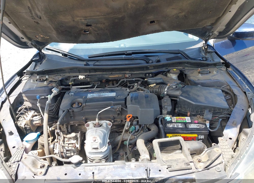 2013 HONDA ACCORD LX VIN: 1HGCR2F39DA235899