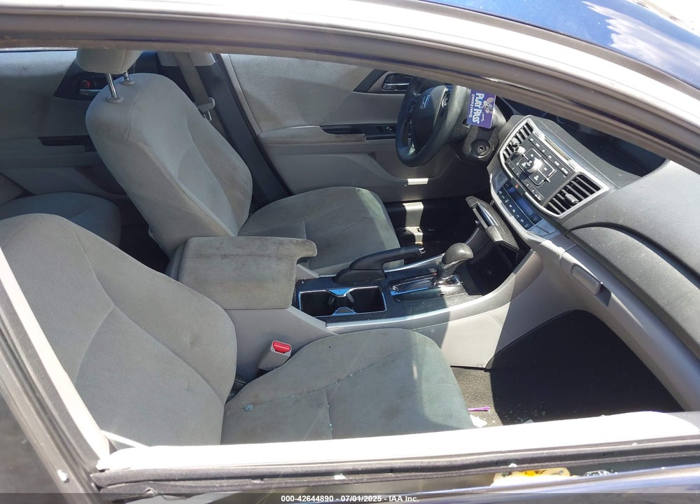 2013 HONDA ACCORD LX VIN: 1HGCR2F39DA235899