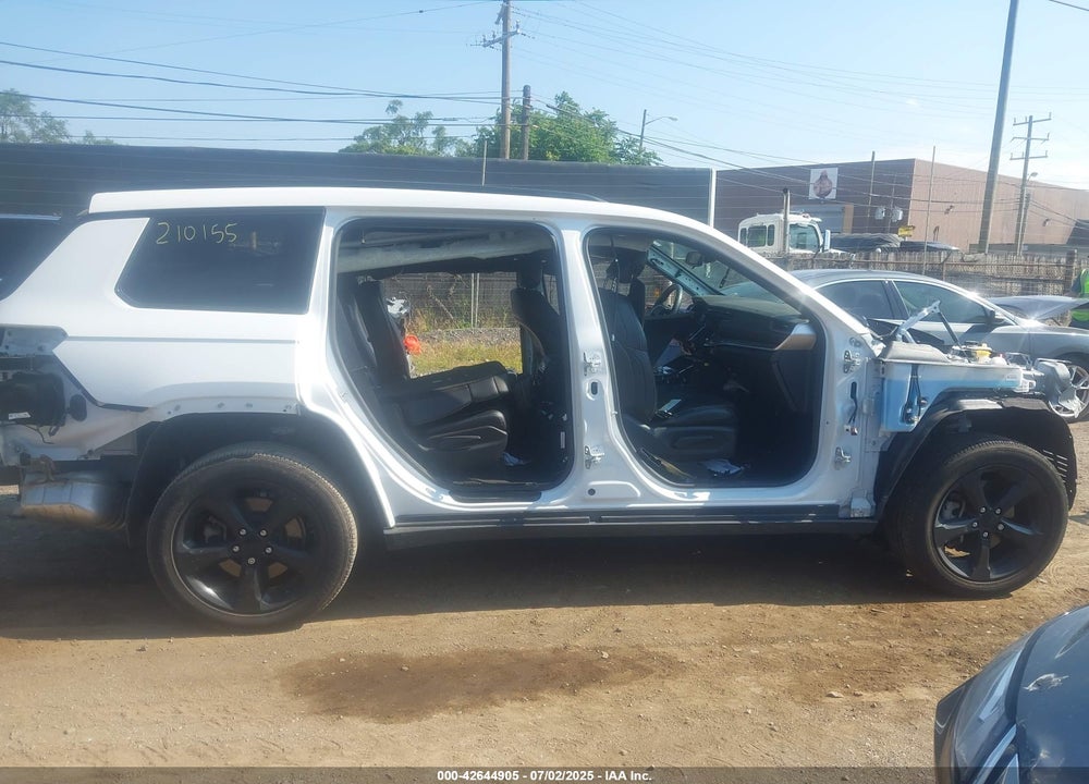 2021 JEEP GRAND CHEROKEE L VIN: 1C4RJKAGXM8210155