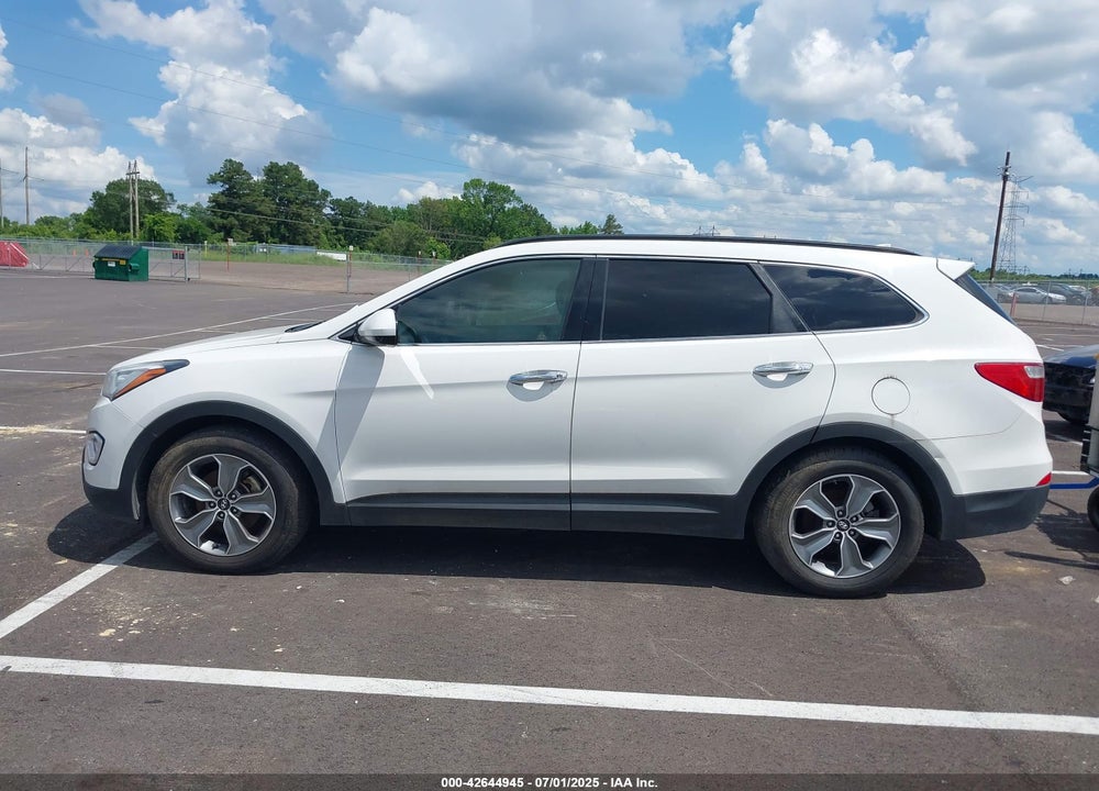 2016 HYUNDAI SANTA FE VIN: KM8SMDHF3GU151619