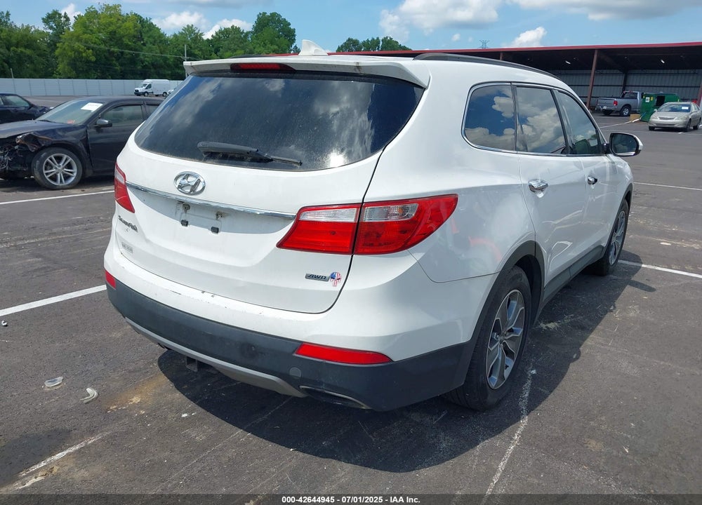 2016 HYUNDAI SANTA FE VIN: KM8SMDHF3GU151619